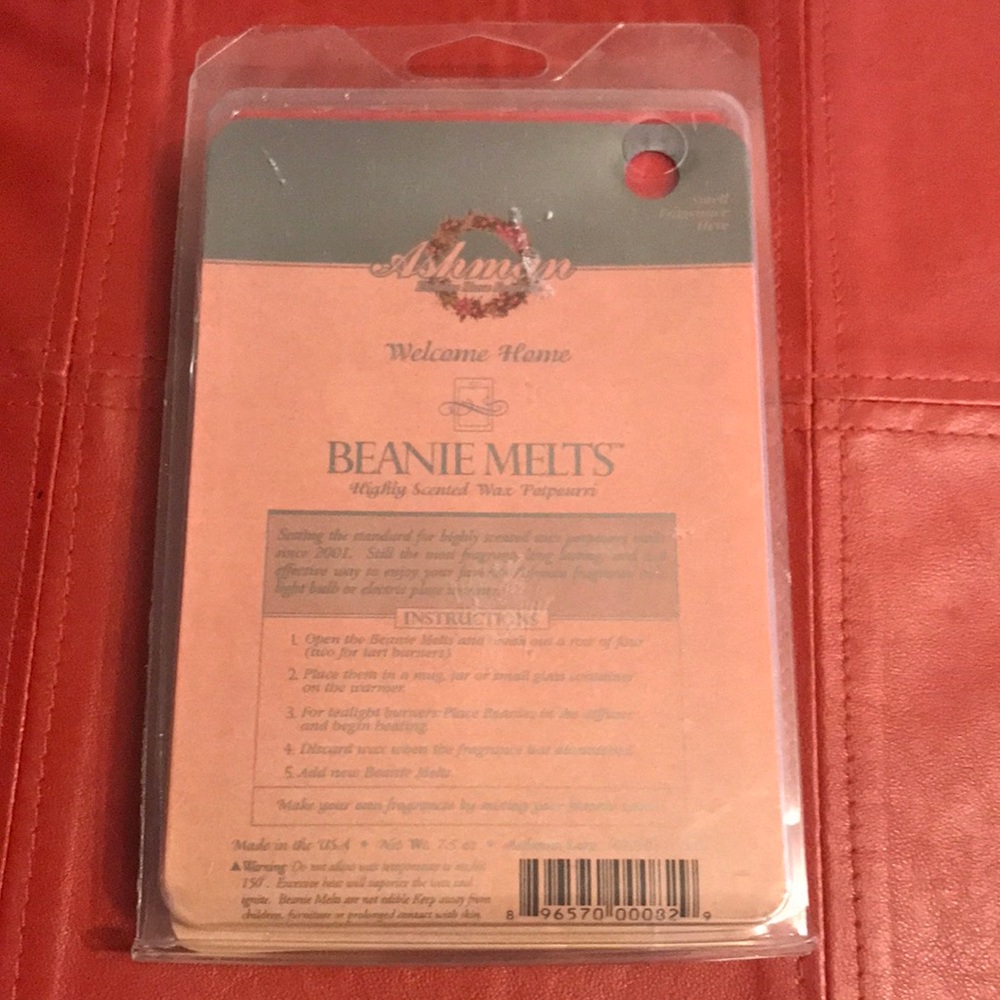 BEANIE MELTS NEW